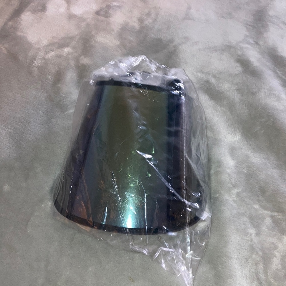 Sun visor